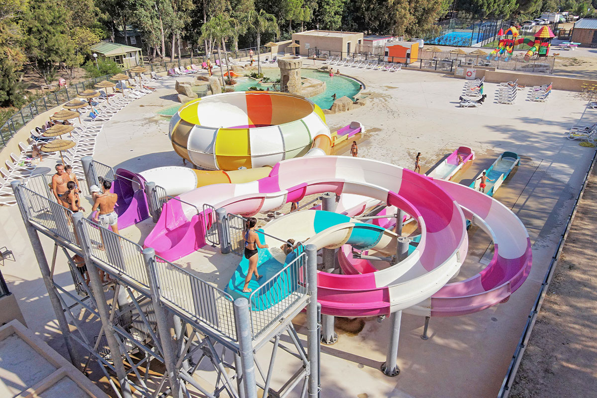 jeux-aquatiques-camping-calvi